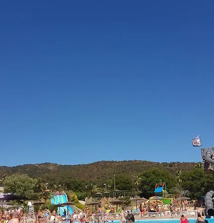 Appart. Vue Sur Mer Et Clim/ Renove 히에레