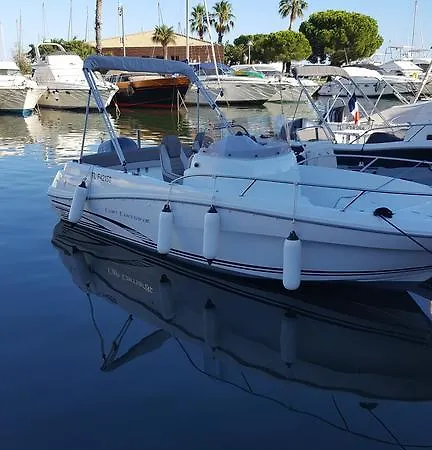 Appart. Vue Sur Et Clim/ Rénové Appartamento Hyères