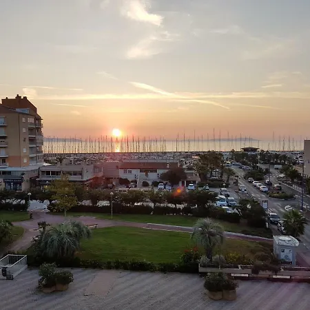 Appart. Vue Sur Mer Et Clim/ Renove * イエール